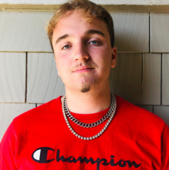 Meet your Posher, Carson - Picture 1 of 1